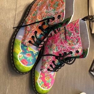 Dr Martens limited edition floral pascal daze boots